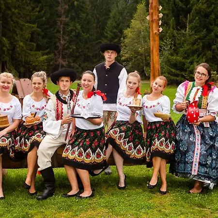 Pod Horami S Restauraciou 