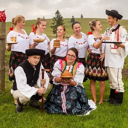 Pod Horami S Restauraciou 