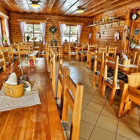 Penzion Pod Horami S Restauraciou 